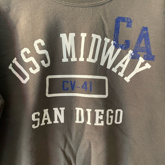 USS Midway Navy San Diego gray sweatshirt M - Picture 3 of 5